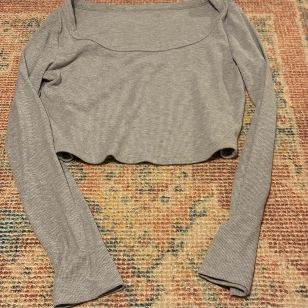 Gray Long Sleeve Women's Top